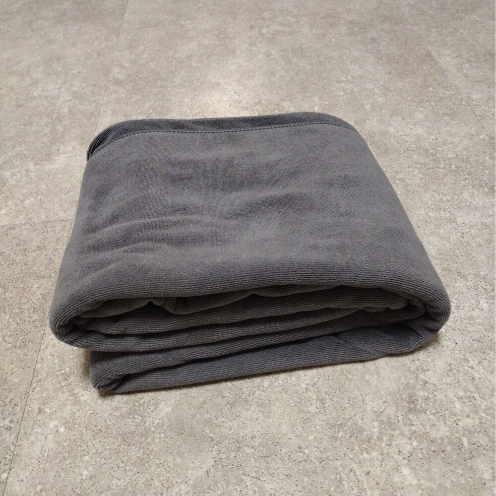 JML 100% Microfiber Bath Towel Gray 30x60 Absorbent Fast Dry Soft Low Hair Frizz